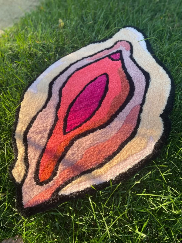 Hand-Tufted Yoni / Vulva Rug (Full-Size) - Gladys