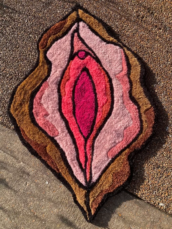 Hand-Tufted Yoni / Vulva Rug (Full-Size) - Josephine